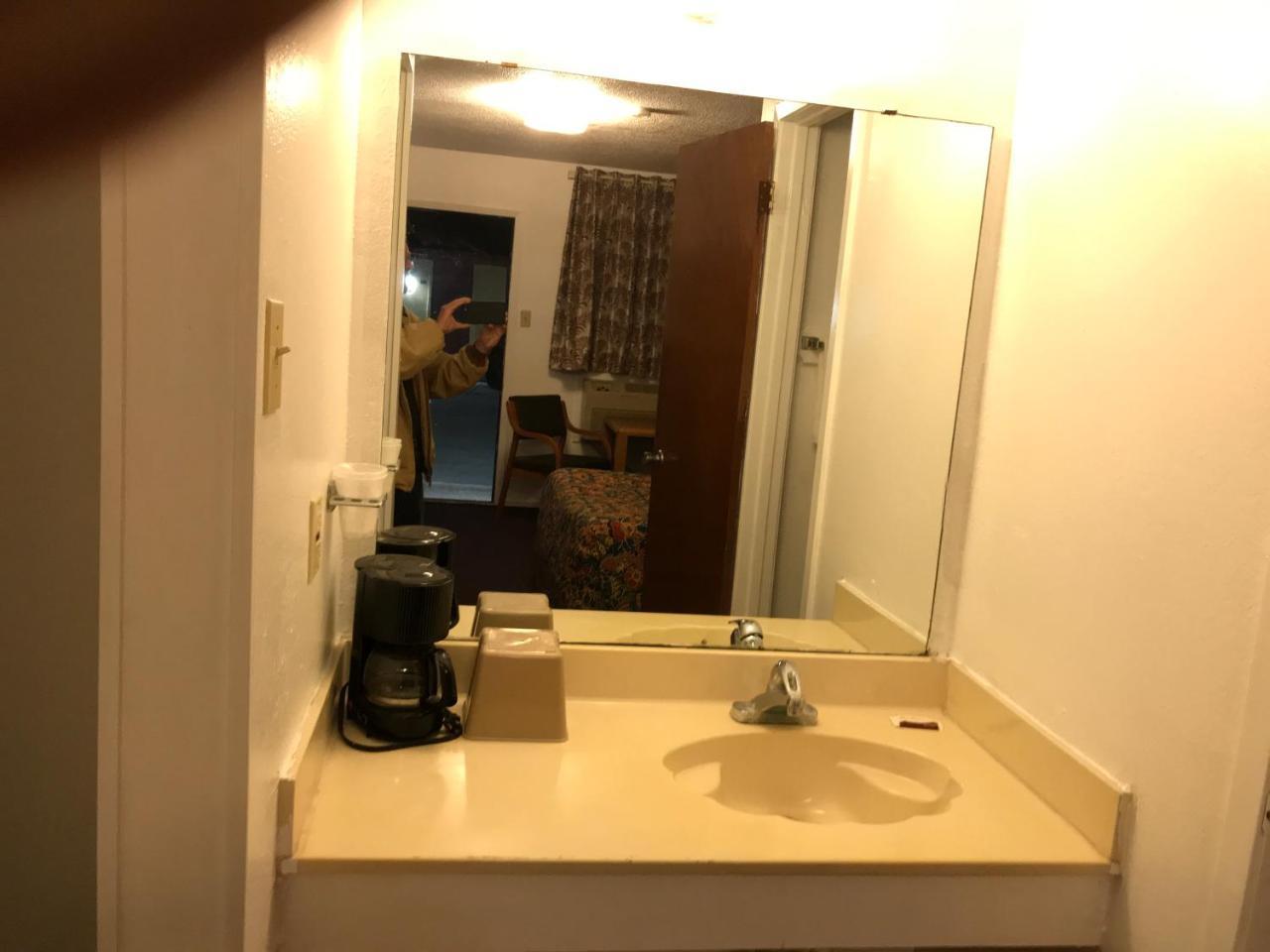 Luxury Inn George West Εξωτερικό φωτογραφία